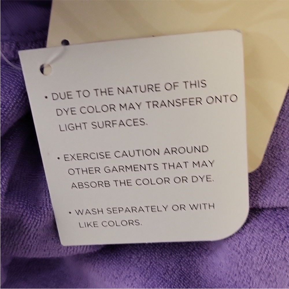 🌷🪻💜Fabletics 🪻🌷 - Picture 8 of 17